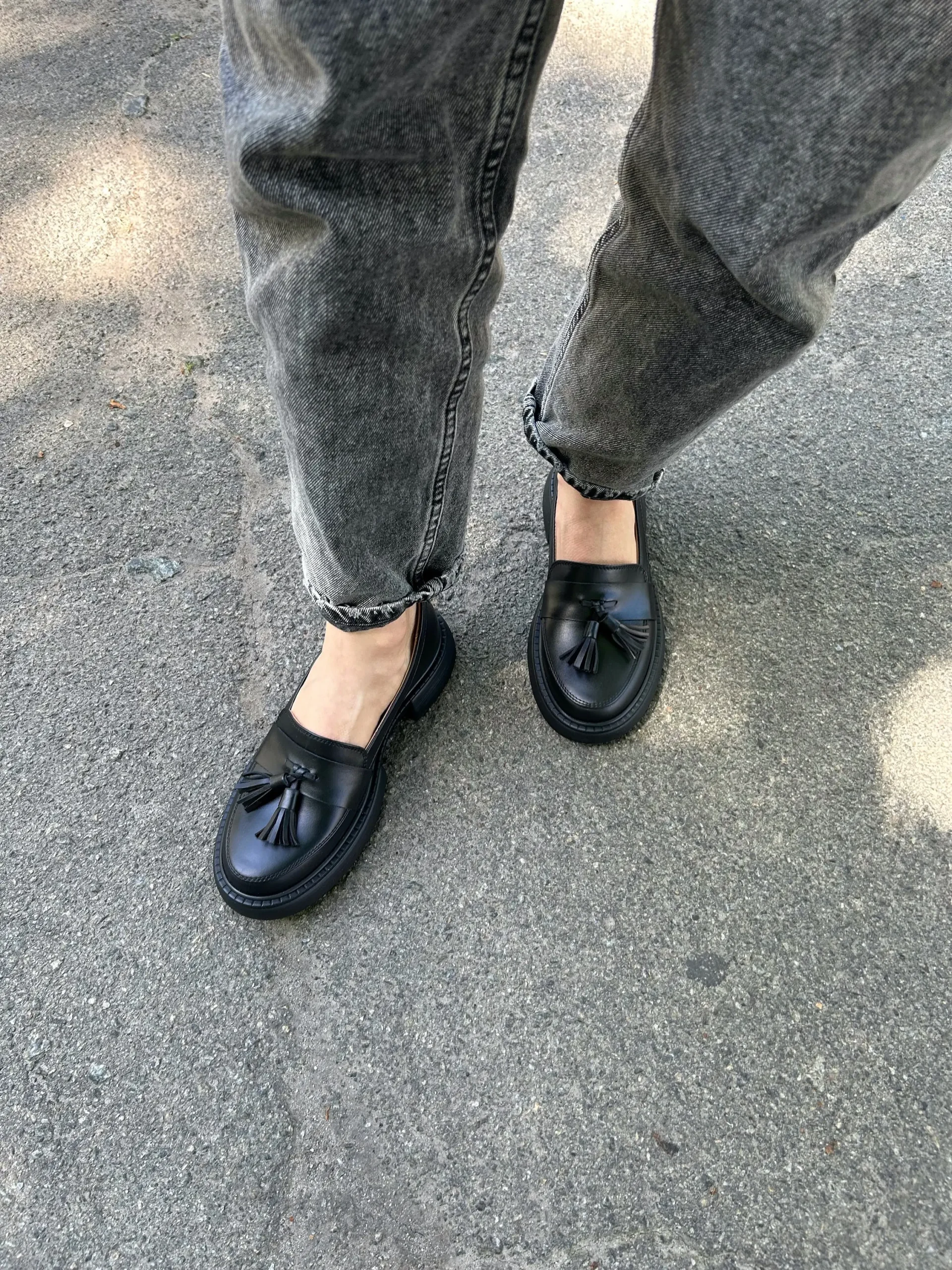 Black Tassel Loafers Women: Chunky Platform Style